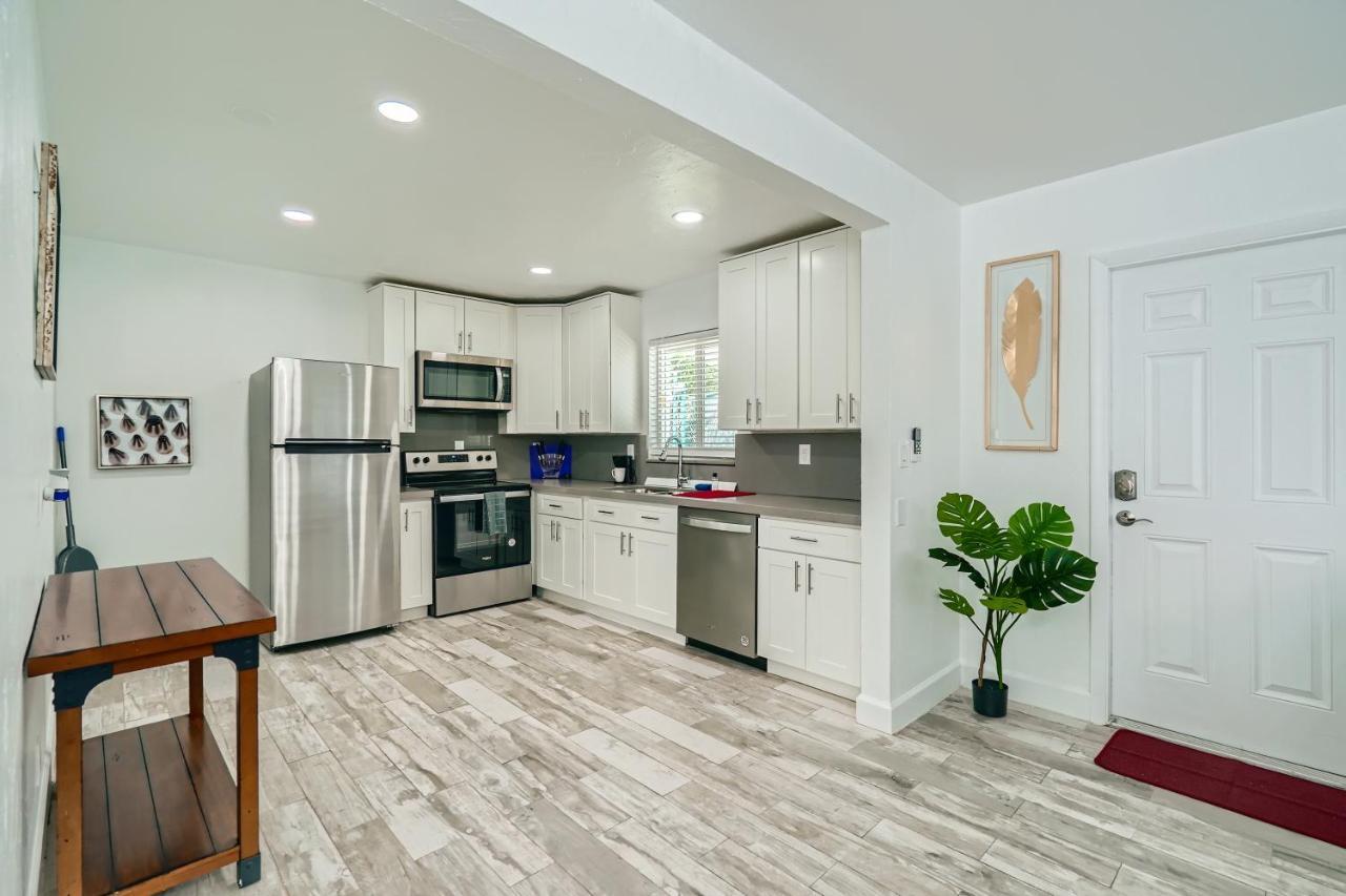 Singer Island Stunner 2 Br Aparthotel Палм Бийч Шорс Екстериор снимка